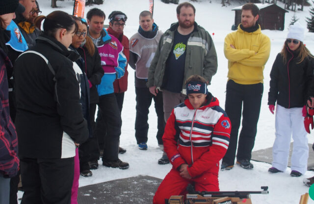 Team building Les Furets font du ski